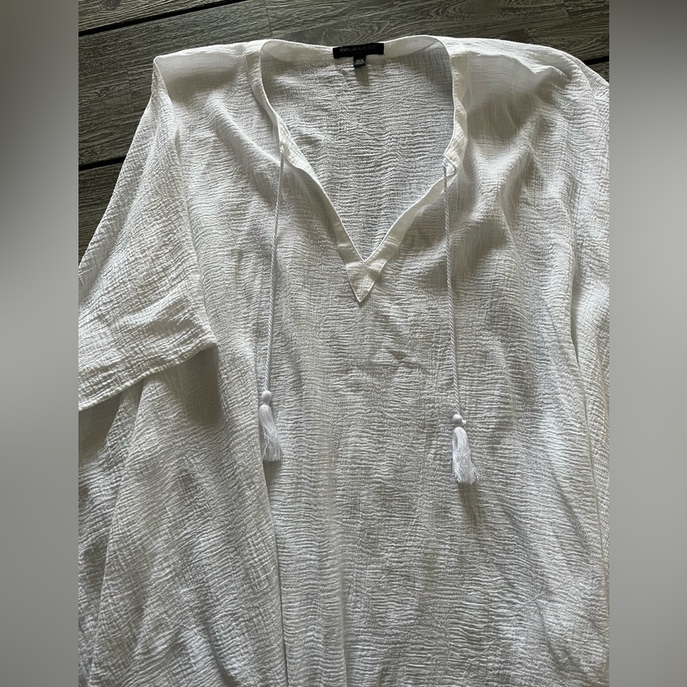 Banana Republic gauze beach cover-up. Size M/L.